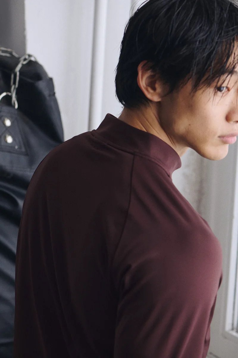 H&M  Zip-top midlayer sports top with ThermoMove™ for Men | Best Price UAE